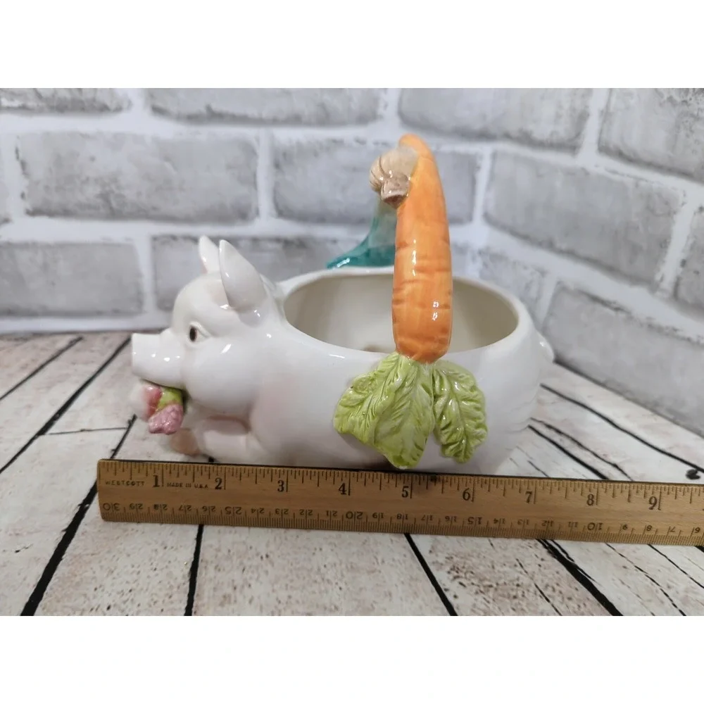 Fitz & Loyd Classics French Market Ceramic Pig Basket veggies 1993 vintage CHIPS